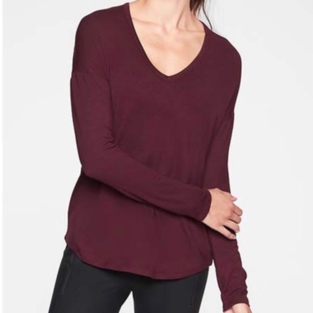 Athleta Cloudlight Relaxed Scoop Neck Long Sleeve Shirt